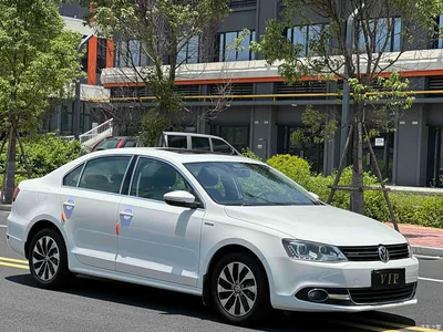 2014 Volkswagen Sagitar Facelift 1.4TSI Automatic Luxury, фото 3, лот 10430656