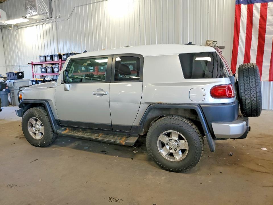 2008 TOYOTA FJ CRUISER BASE, фото 2, лот 10533954