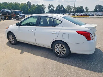 2019 NISSAN VERSA SV, фото 2, лот 10744277