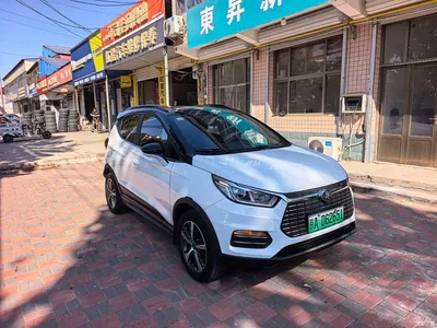 2018 BYD Yuan New Energy EV360 Smart Connected Cool Edition, фото 2, лот 11570206