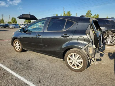 2015 TOYOTA PRIUS C THREE, фото 2, лот 10521330