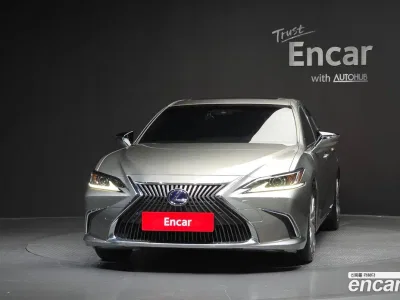 2021 Lexus ES 300h Luxury Plus, фото 3, лот 10121153