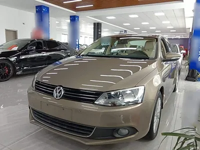 2014 Volkswagen Sagitar Facelift 1.4TSI Automatic Luxury, фото 1, лот 10458887