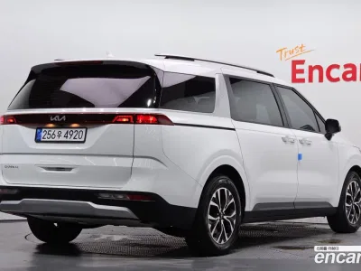 2023 Kia Canival Diesel 9-Seater Prestige, фото 2, лот 10515728