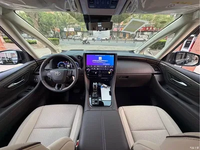 2026 Toyota Alphard, фото 4, лот 10405626