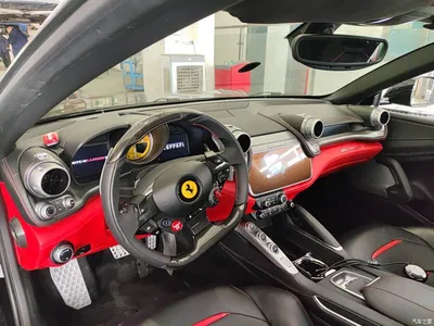 2017 Ferrari GTC4Lusso 3.9T V8, фото 3, лот 11106663