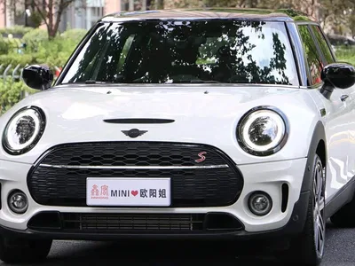 2023 MINI CLUBMAN Facelift 2.0T COOPER S Connoisseur, фото 1, лот 10330602