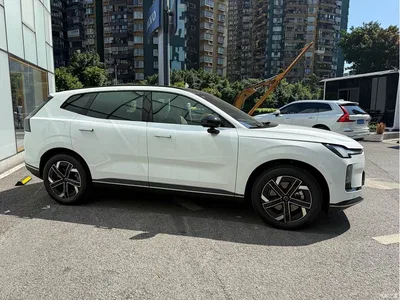 2025 Volvo XC70 Plug-in Hybrid Standard, фото 4, лот 10354322