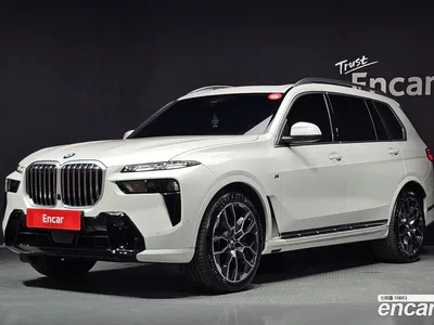 2025 BMW X7 xDrive 40i M Sport 6STR, фото 1, лот 10527136