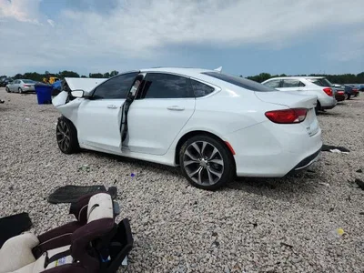2016 CHRYSLER 200 C, фото 2, лот 10657200