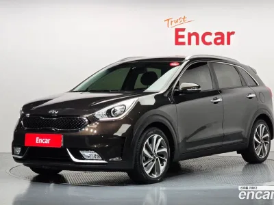 2017 Kia Niro Prestige, фото 1, лот 10395861