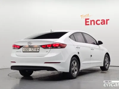 2018 Hyundai AVANTE 1.6 GDI Smart, фото 1, лот 10201337
