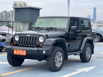 2011 Jeep Wrangler 3.8L Sahara 2-Door, фото 1, лот 10290485