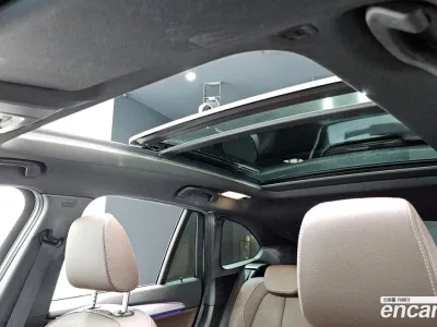 2021 BMW X1 xDrive 20i M Sport, фото 3, лот 10063664
