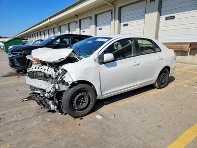 2010 TOYOTA YARIS BASE, фото 1, лот 10508241