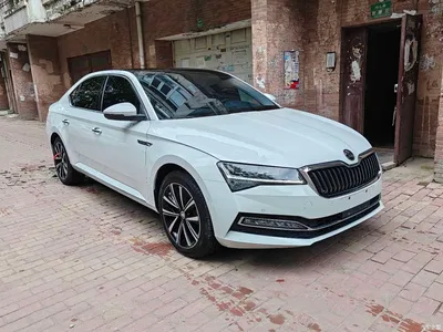 2023 Škoda Superb TSI280 DSG Premium Edition, фото 2, лот 10395900
