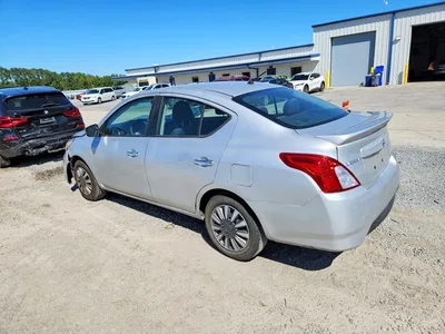 2018 NISSAN VERSA SV, фото 2, лот 11558852