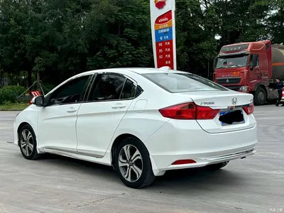 2015 Honda City 1.5L CVT Flagship Edition, фото 4, лот 11547997