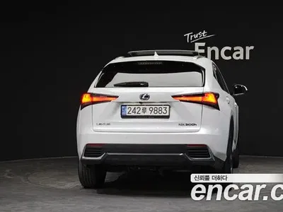 2019 Lexus NX 300h Supreme, фото 4, лот 10033615