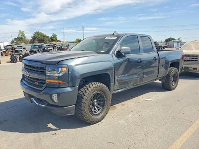 2017 CHEVROLET SILVERADO K1500 LT, фото 1, лот 11207740