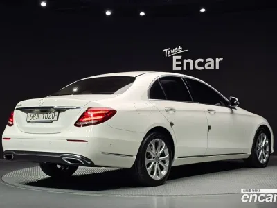 2017 Mercedes-Benz E-Class E220d Exclusive, фото 2, лот 11591175