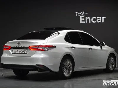 2018 Toyota Camry 2.5, фото 2, лот 11596275