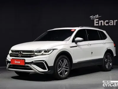 2023 Volkswagen Tiguan 2.0 TSI Prestige, фото 1, лот 10526909