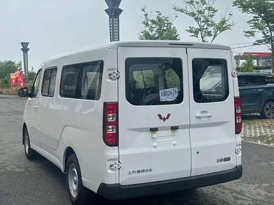 2024 Wuling Motors Wuling Yangguang 300KM Comfort Bus Version 75kW, фото 4, лот 11167365