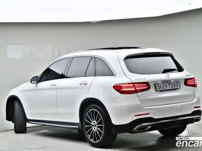 2019 Mercedes-Benz GLC-Class GLC300 4MATIC AMG Line, фото 4, лот 10198341