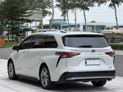 2023 Toyota Sienna 2.5L Hybrid Premium Edition, фото 4, лот 10300577