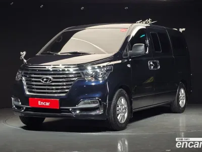 2019 Hyundai Starex Van 5-Seater, фото 1, лот 10160773