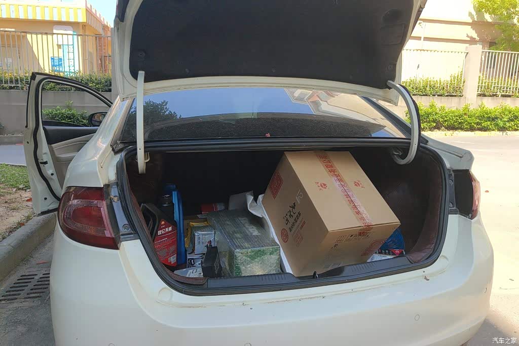 2012 Fiat Viaggio 1.4T Manual Comfort Edition, фото 4, лот 11171829