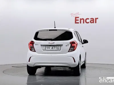 2018 Chevrolet Spark LTZ, фото 4, лот 10423187