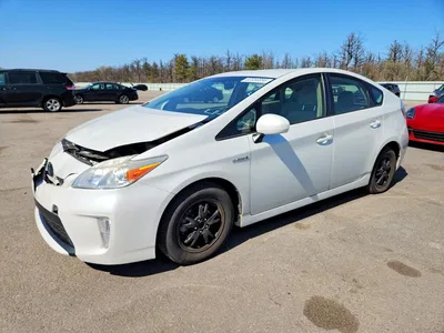 2015 TOYOTA PRIUS, фото 1, лот 10557226