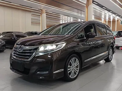 2016 Honda Elysion 2.4L Fashion Edition, фото 1, лот 10478933