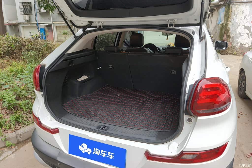 2018 Qoros 5 1.6T Automatic Premium Type, фото 4, лот 10902580