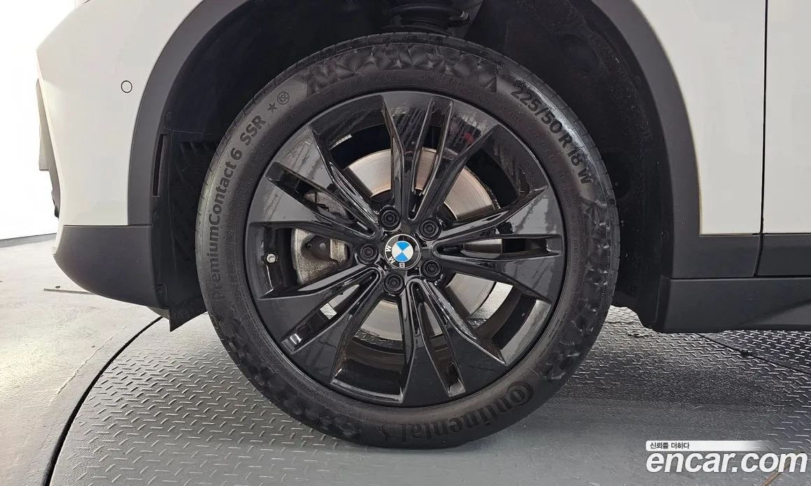 2020 BMW X1 xDrive 20i Advantage, фото 4, лот 10185632