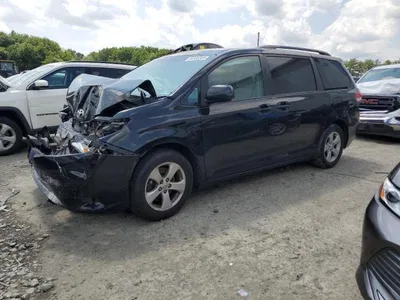 2011 TOYOTA SIENNA LE, фото 1, лот 10537880