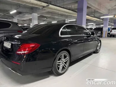 2020 Mercedes-Benz E-Class E300 4MATIC AMG Line, фото 4, лот 10203212