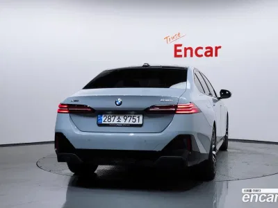 2024 BMW 5-Series 530i xDrive M Sport, фото 3, лот 10046452