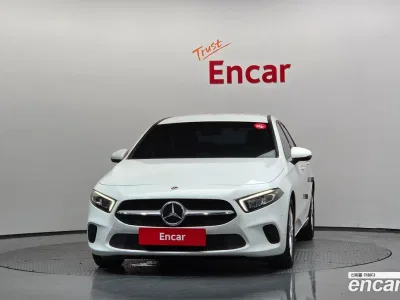 2020 Mercedes-Benz A-Class A220 Sedan, фото 3, лот 10213464