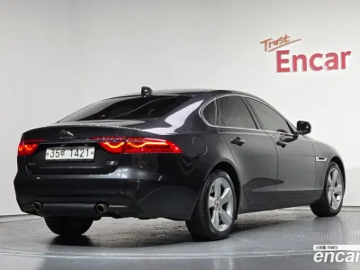 2018 Jaguar XF 25t Prestige AWD, фото 2, лот 10117988