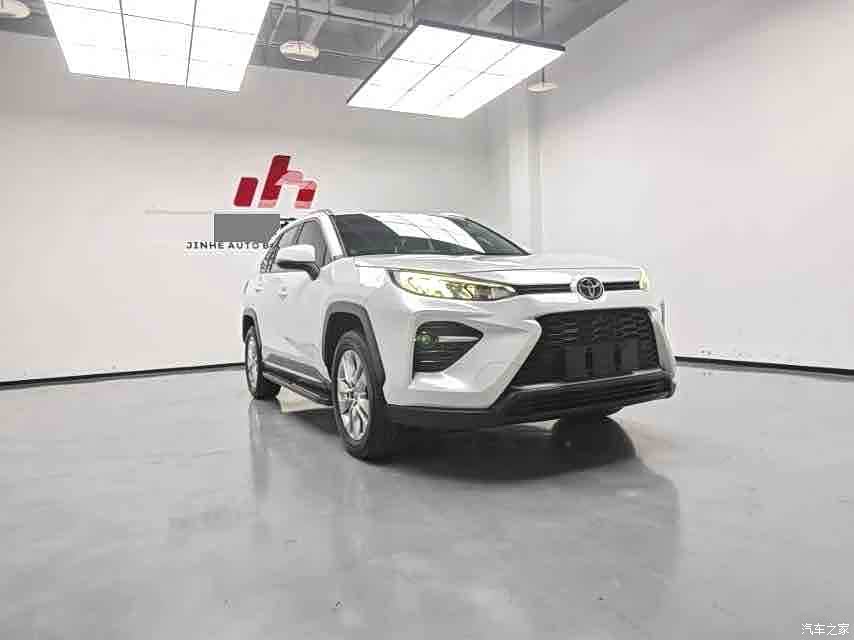 2022 Toyota Wildlander 2.0L CVT FWD Luxury PLUS Edition, фото 3, лот 11188880