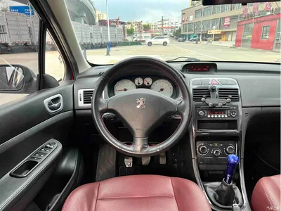 2012 Peugeot 307 Hatchback 1.6L Manual Comfort, фото 4, лот 11087361