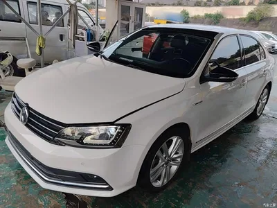 2018 Volkswagen Sagitar 280TSI DSG Luxury, фото 2, лот 10838361