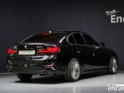 2020 BMW 3-Series 330e Luxury, фото 1, лот 10037997