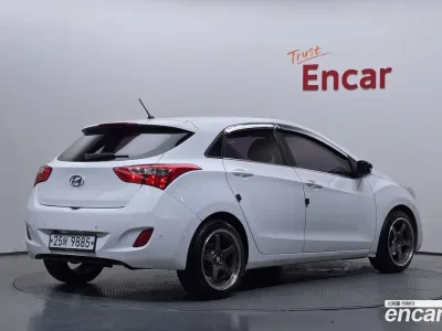 2012 Hyundai i30 Diesel 1.6 VGT Unique, фото 2, лот 10211223