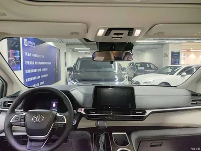 2023 Toyota Granvia 2.5L Hybrid Comfort Edition, фото 3, лот 10269748