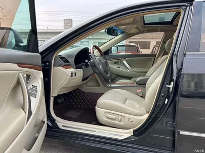 2013 Toyota Camry 200G Classic Luxury Edition, фото 4, лот 10272395