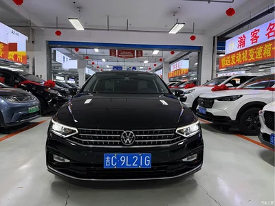 2023 Volkswagen Magotan Model 2 Million Commemorative Edition 330TSI DSG Luxury, фото 2, лот 10436923